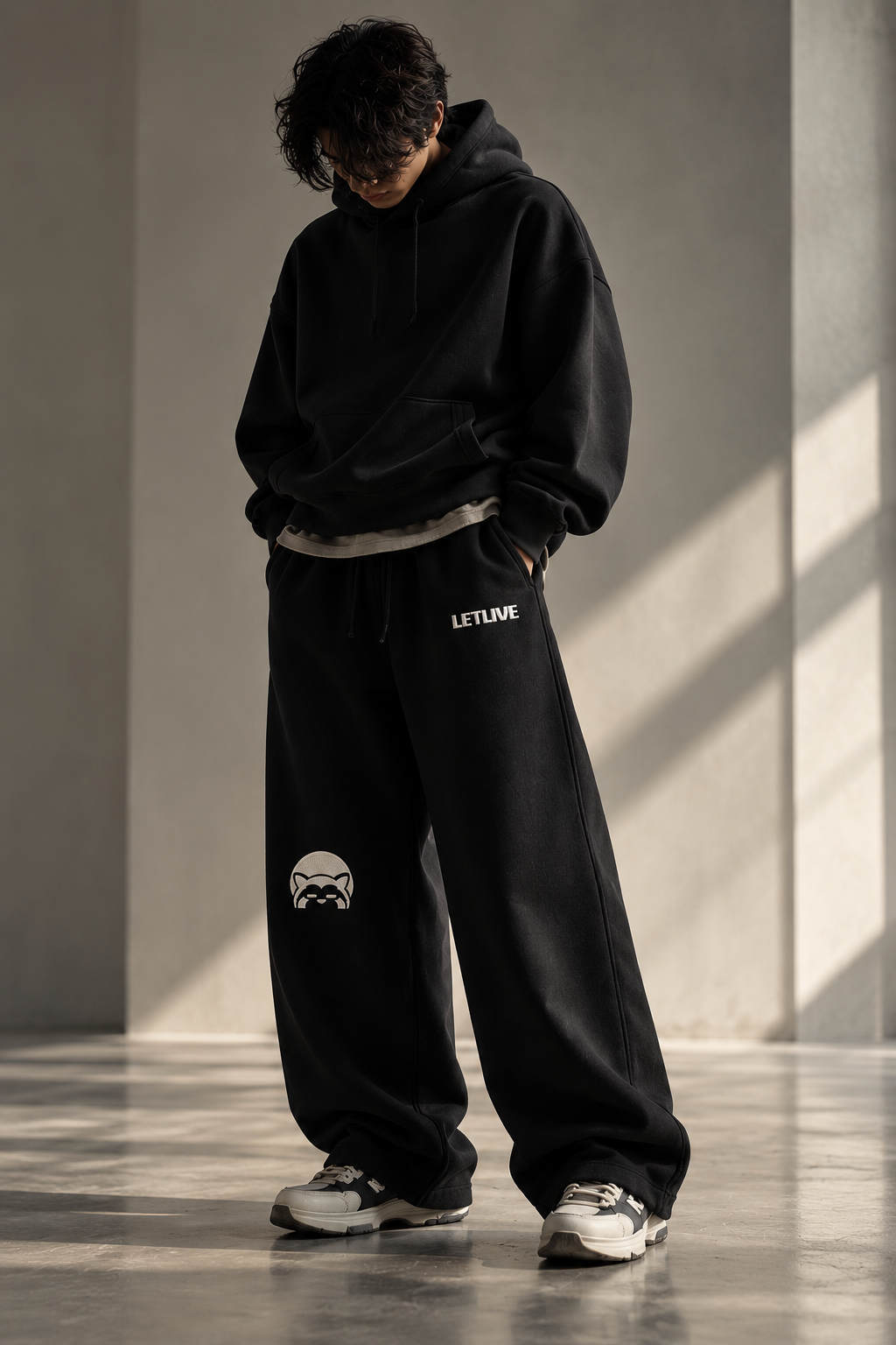 LETLIVE SIGNATURE — Black Sweatpants